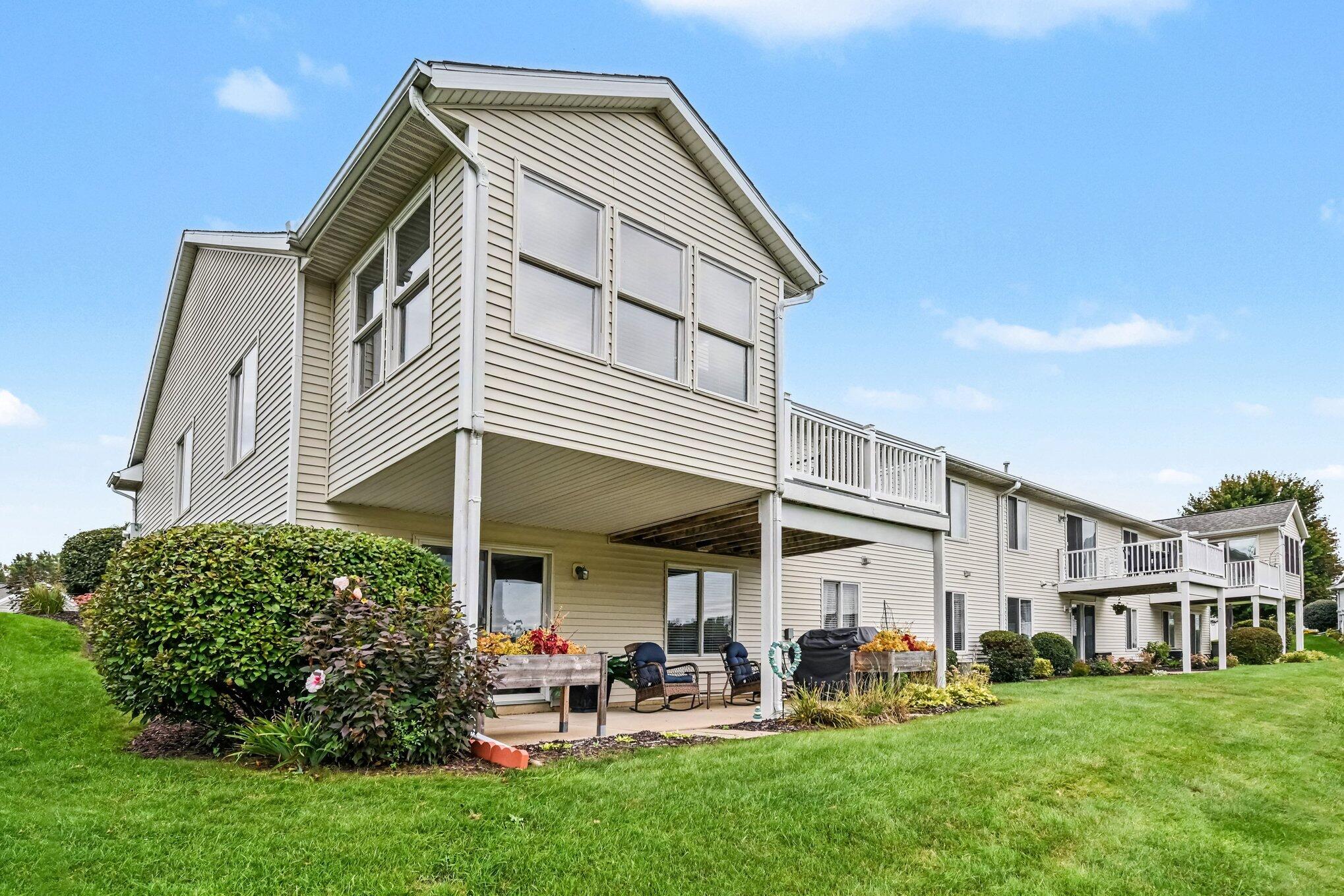 10964 Cranberry Court