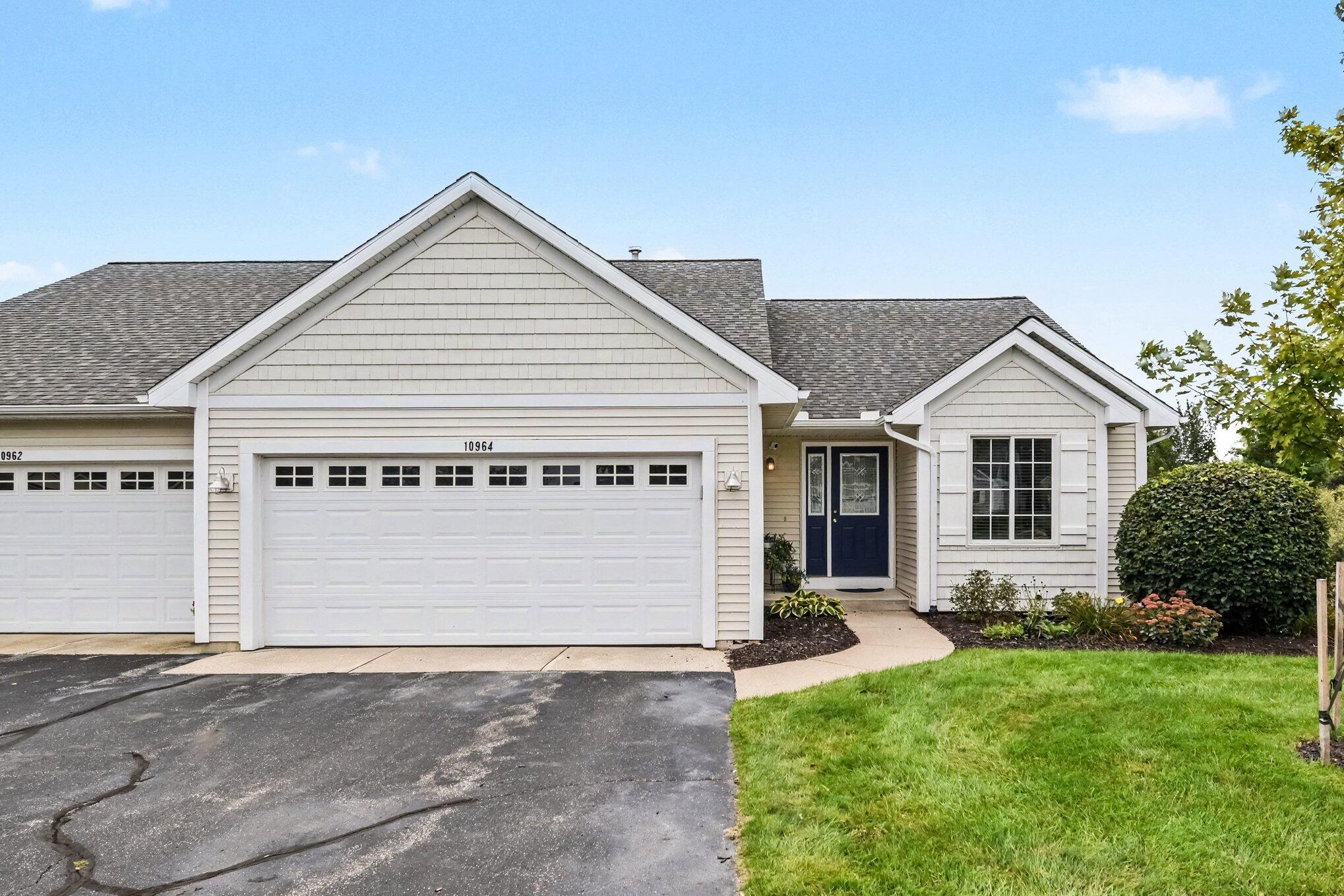 10964 Cranberry Court