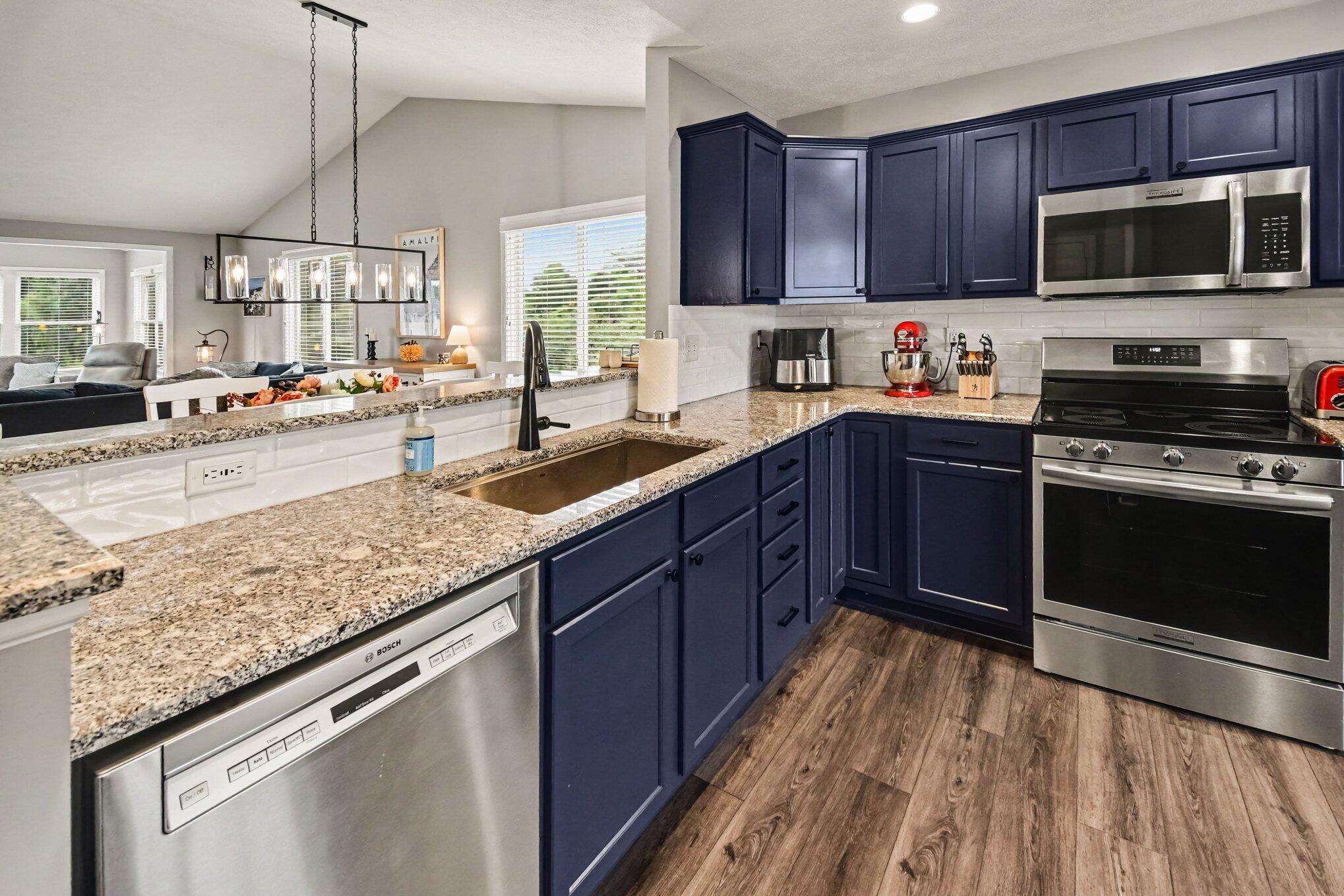 10964 Cranberry Court