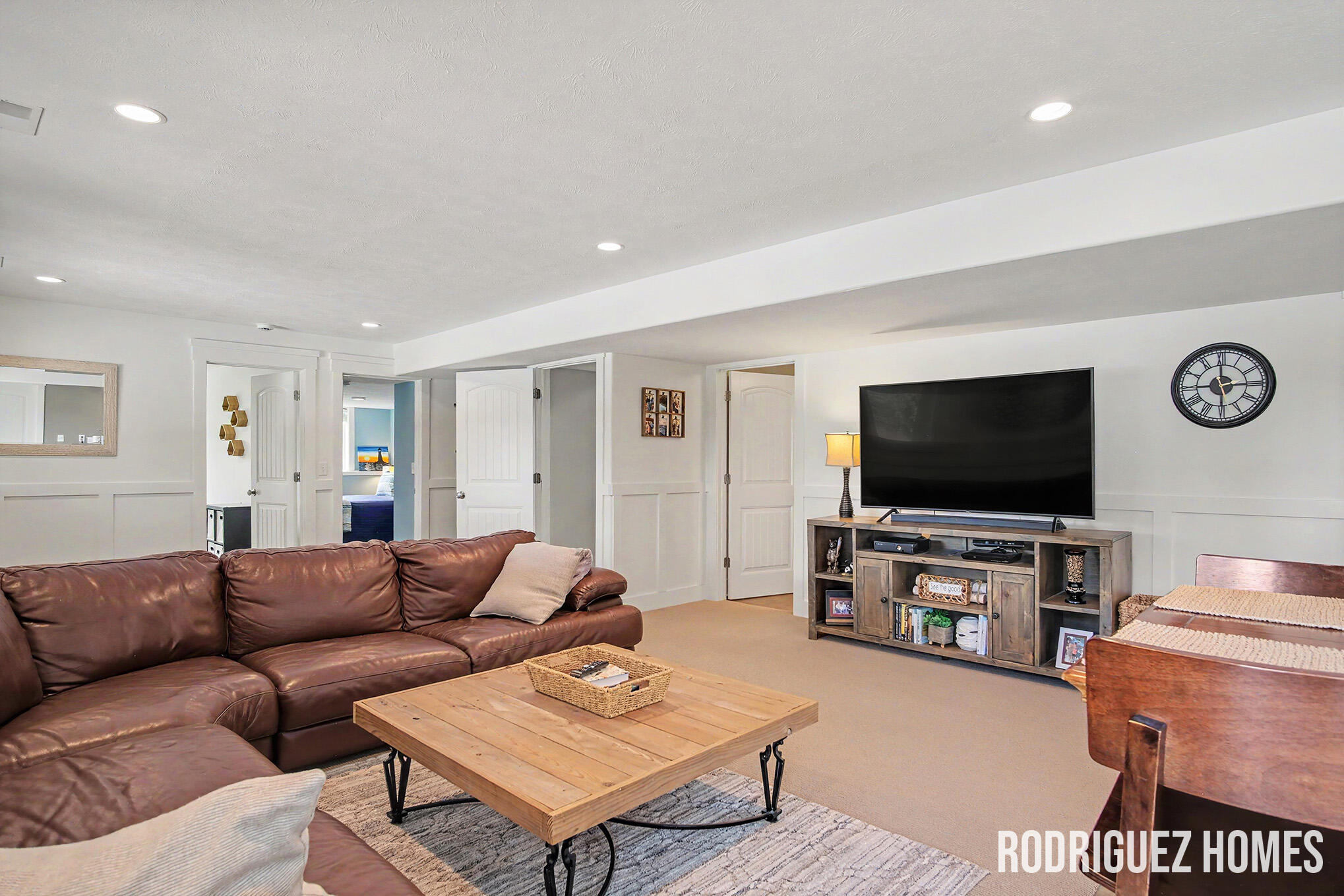 5867 Stonecrop Drive NE