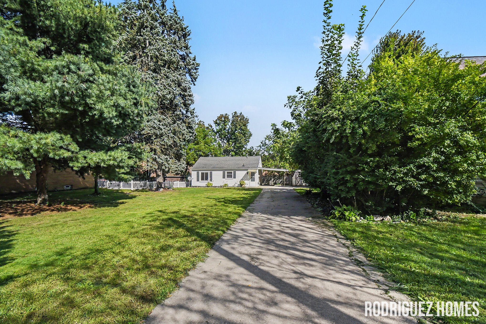8242 Freeland Avenue SW