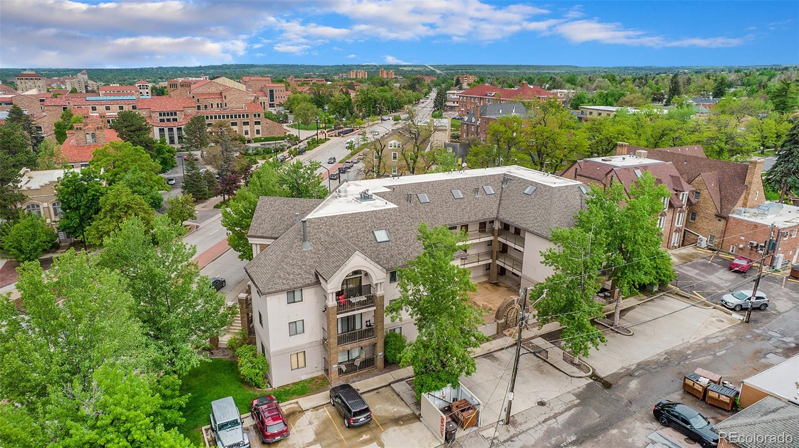 1085 Broadway Unit: 17