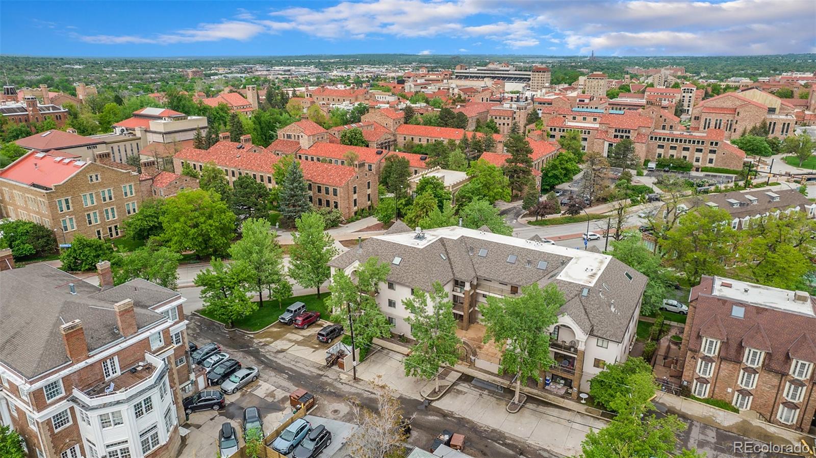 1085 Broadway Unit: 17