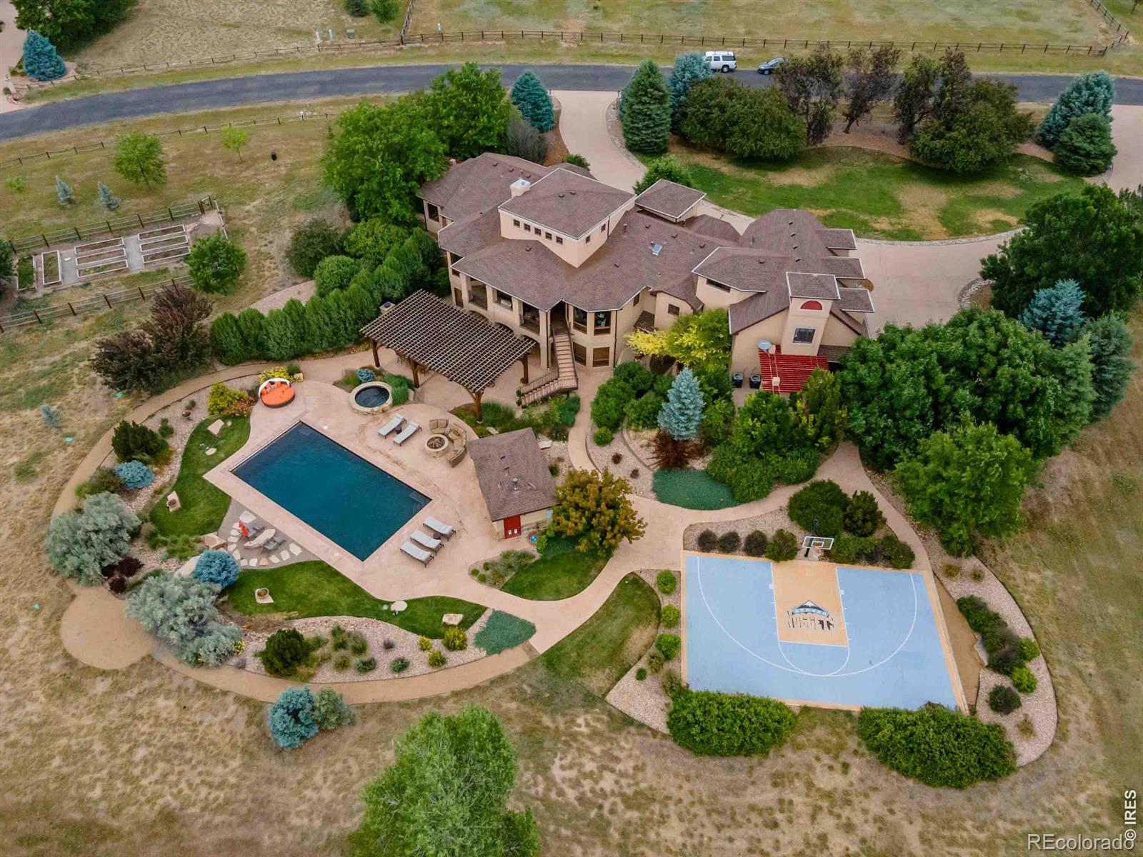 964 Riparian Way