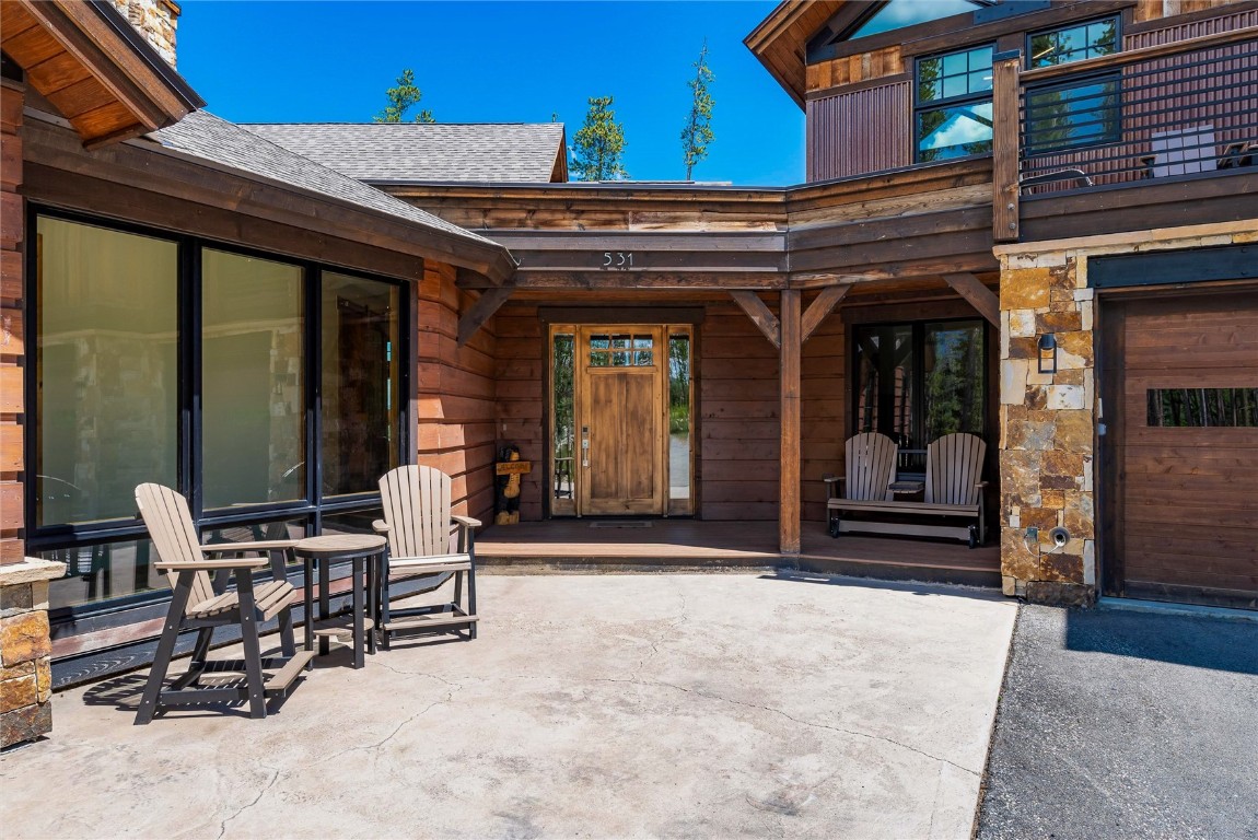 531 Highlands DRIVE