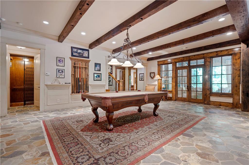 754 Tate Overlook