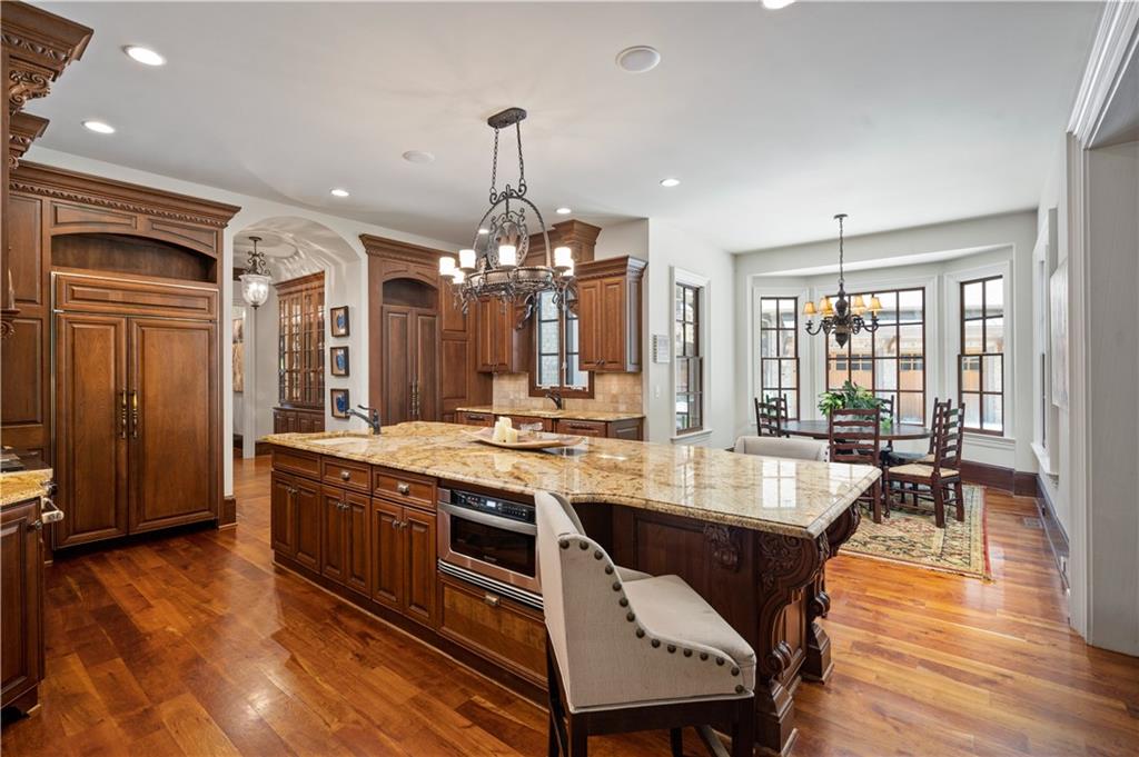 754 Tate Overlook
