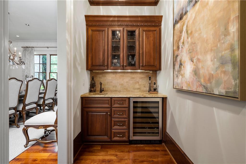 754 Tate Overlook