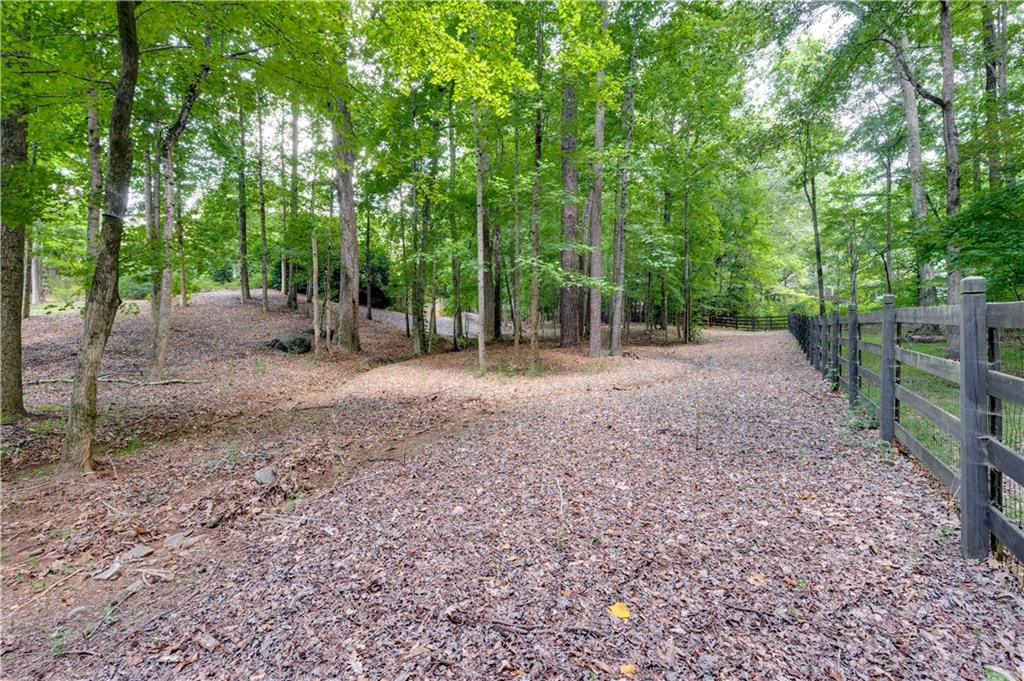 754 Tate Overlook