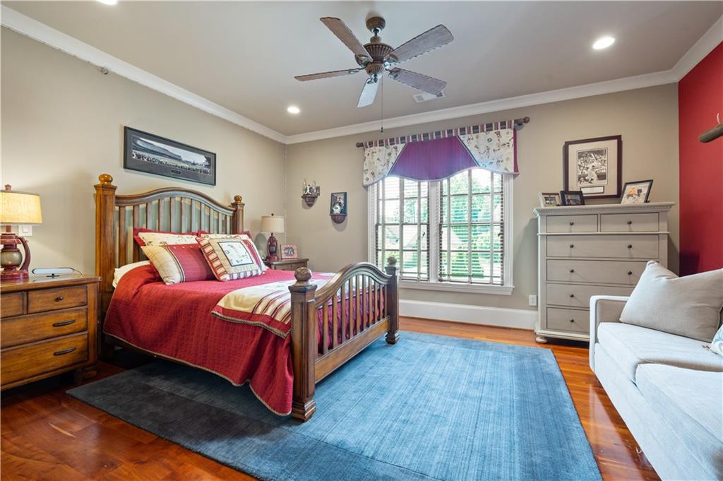 754 Tate Overlook