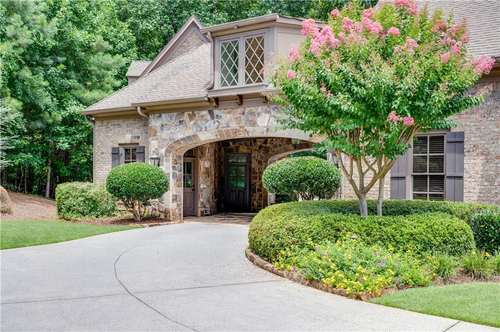 754 Tate Overlook
