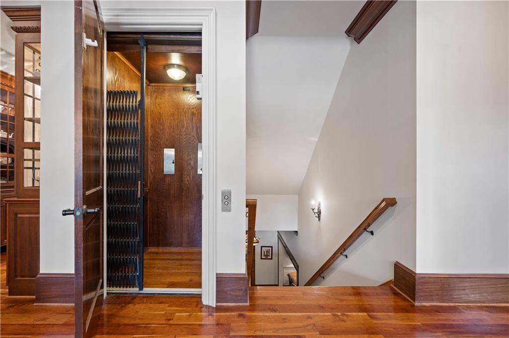 754 Tate Overlook
