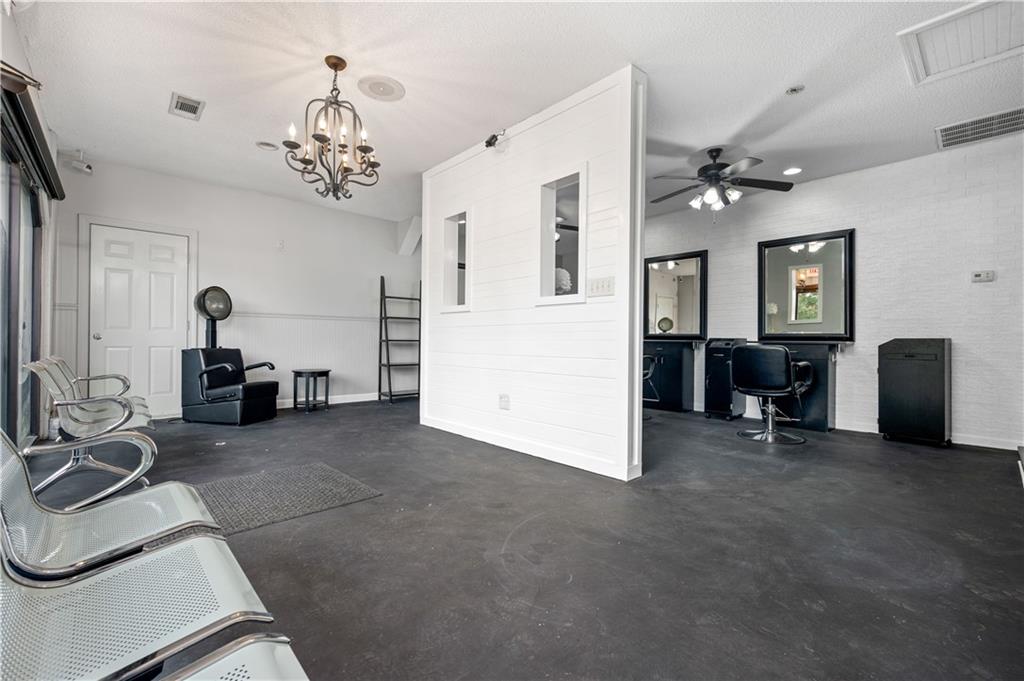 341 Macland Road