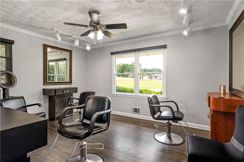341 Macland Road