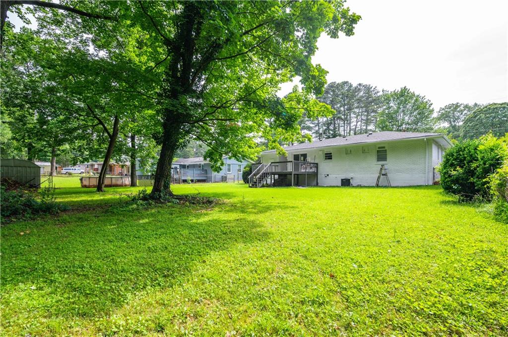 2319 Pinetree Lane SW