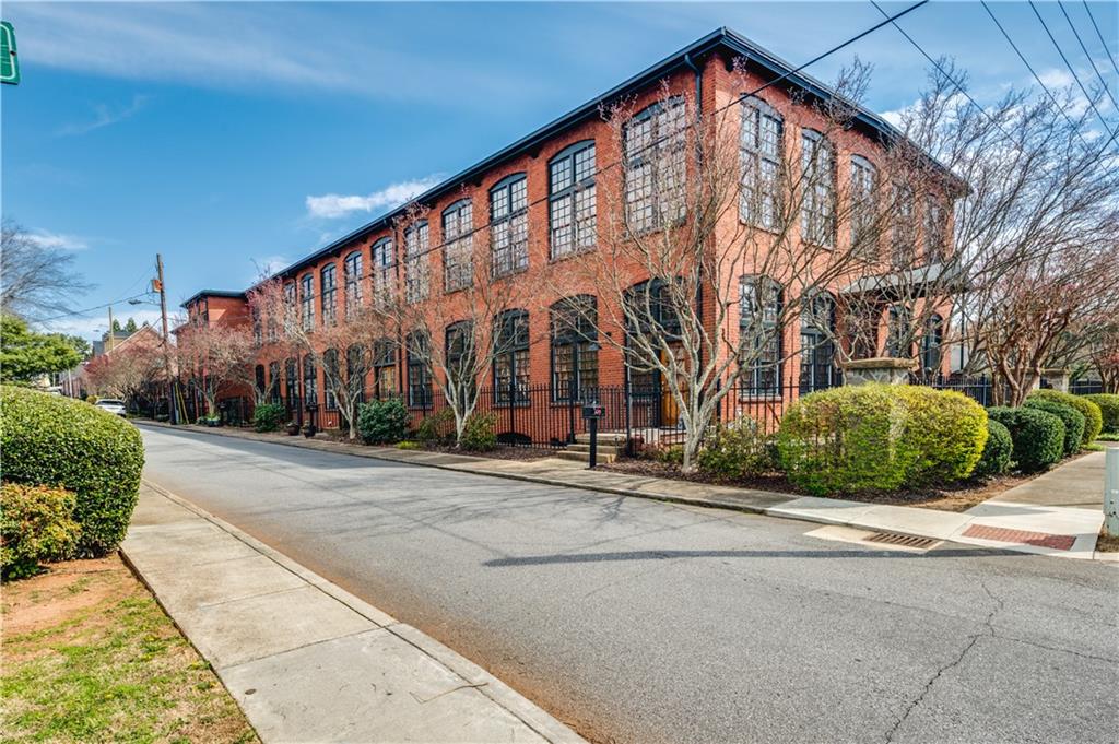 131 NW Radium Street Unit 9