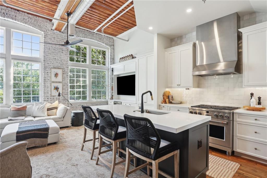 131 NW Radium Street Unit 9