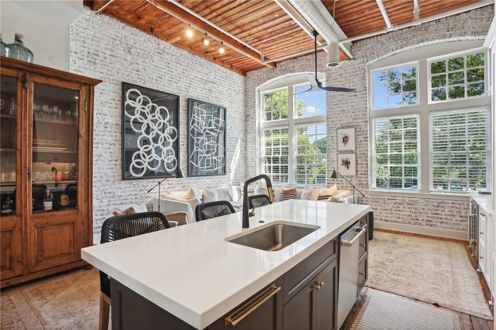 131 NW Radium Street Unit 9