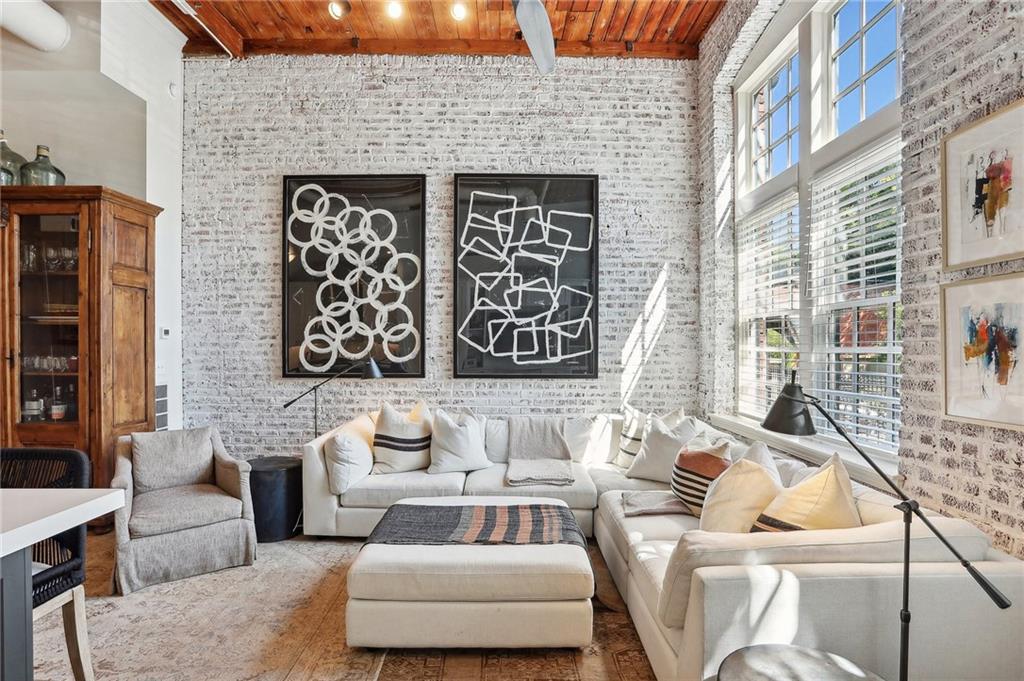 131 NW Radium Street Unit 9