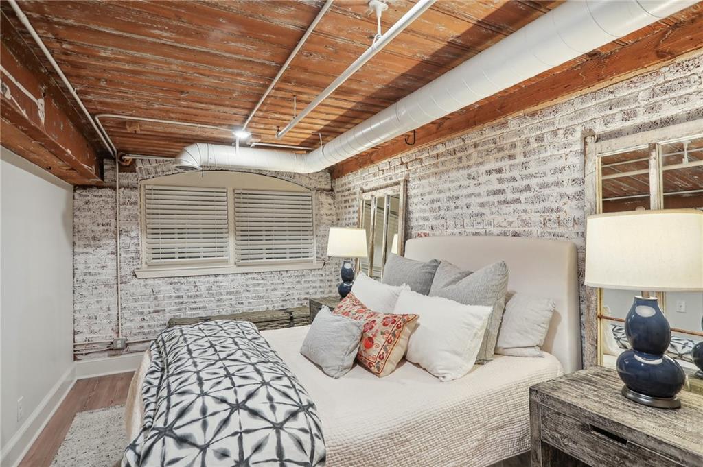 131 NW Radium Street Unit 9