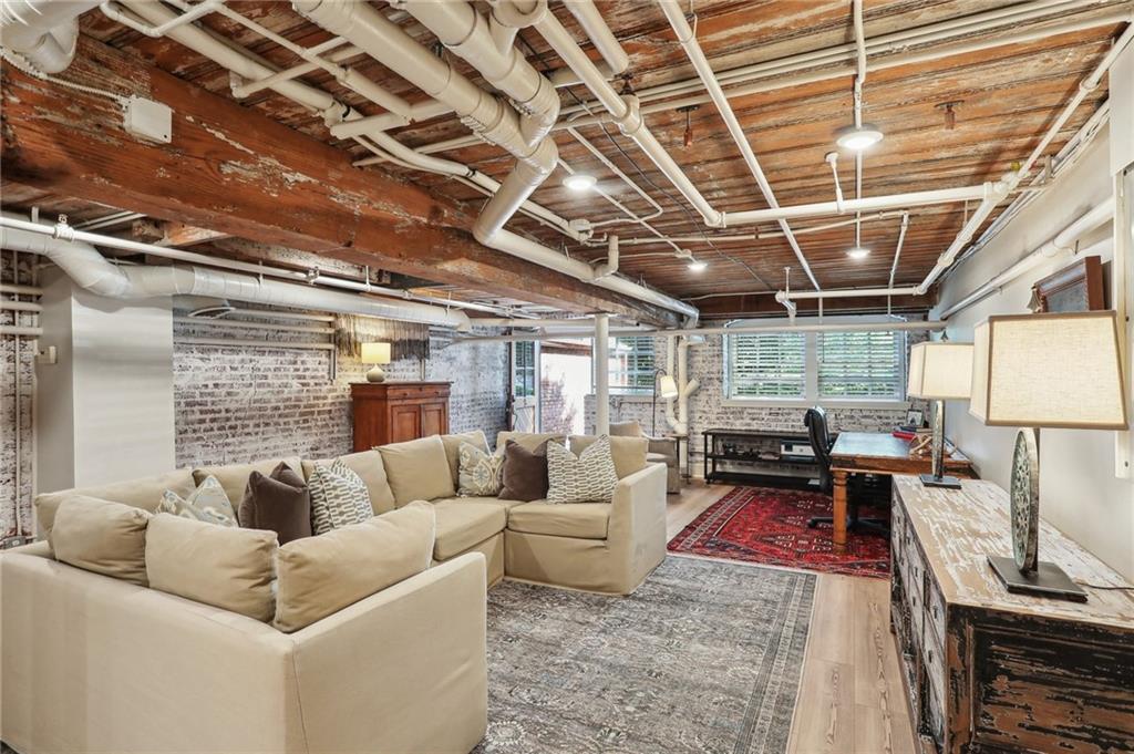 131 NW Radium Street Unit 9