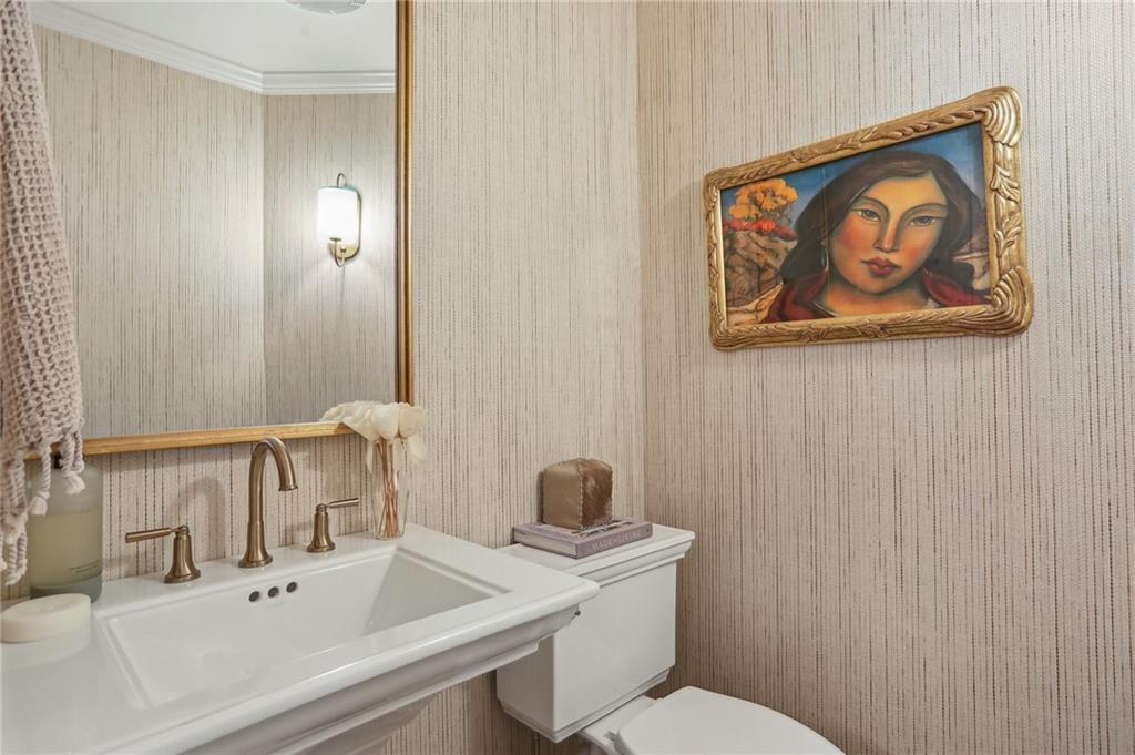 131 NW Radium Street Unit 9