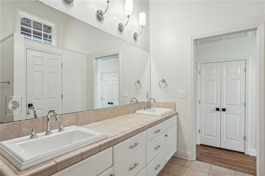 131 NW Radium Street Unit 9