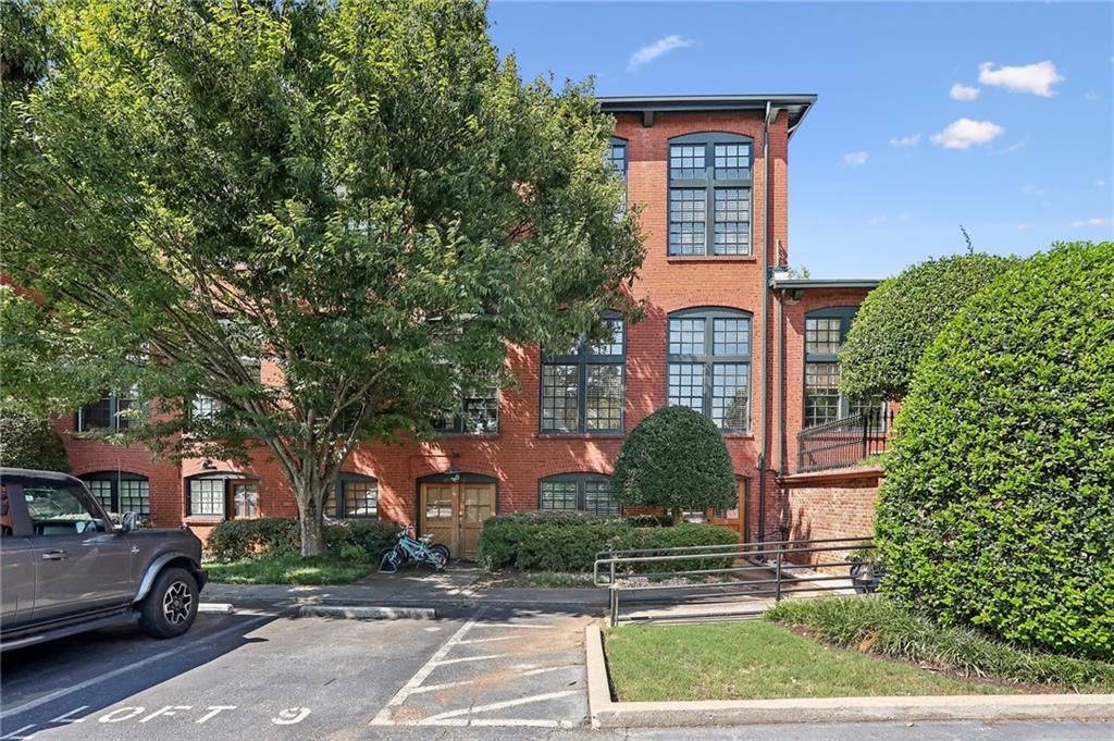 131 NW Radium Street Unit 9