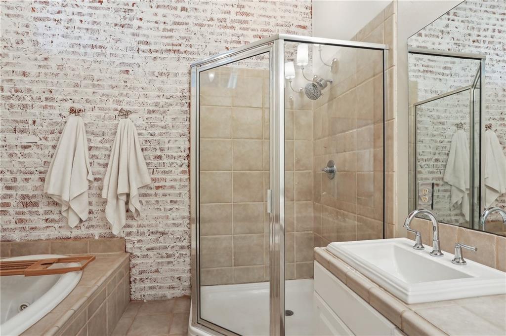 131 NW Radium Street Unit 9