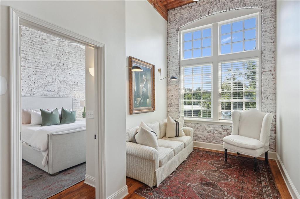 131 NW Radium Street Unit 9