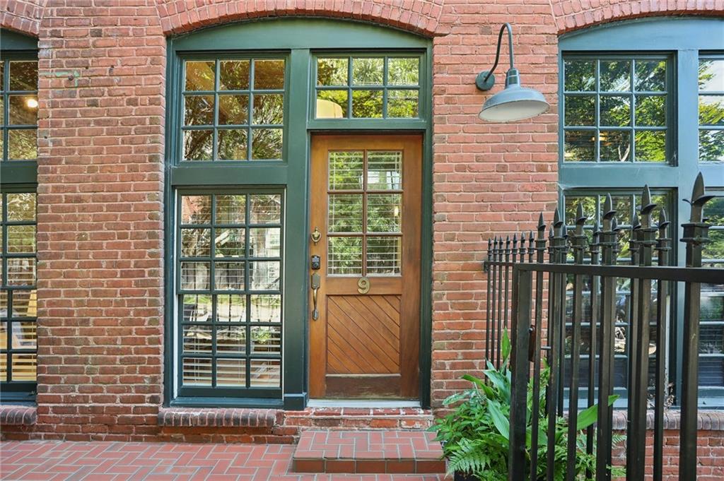 131 NW Radium Street Unit 9