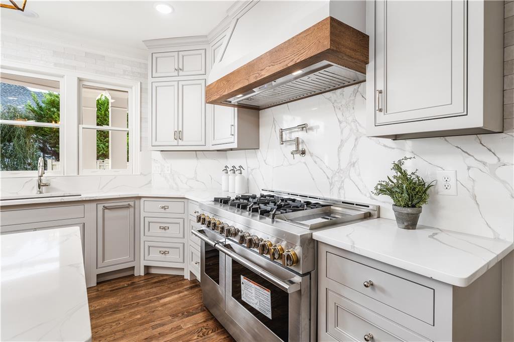 1304 Marietta Country Club Drive NW