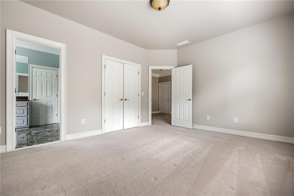 1401 Valley Reserve Drive NW