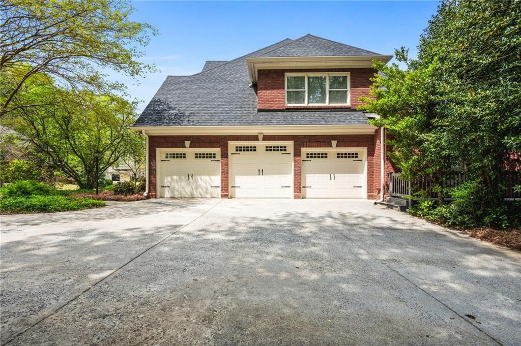 1401 Valley Reserve Drive NW