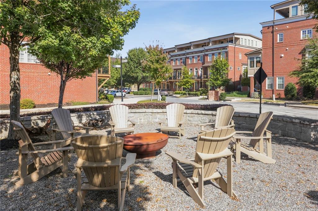 250 Green Street SE