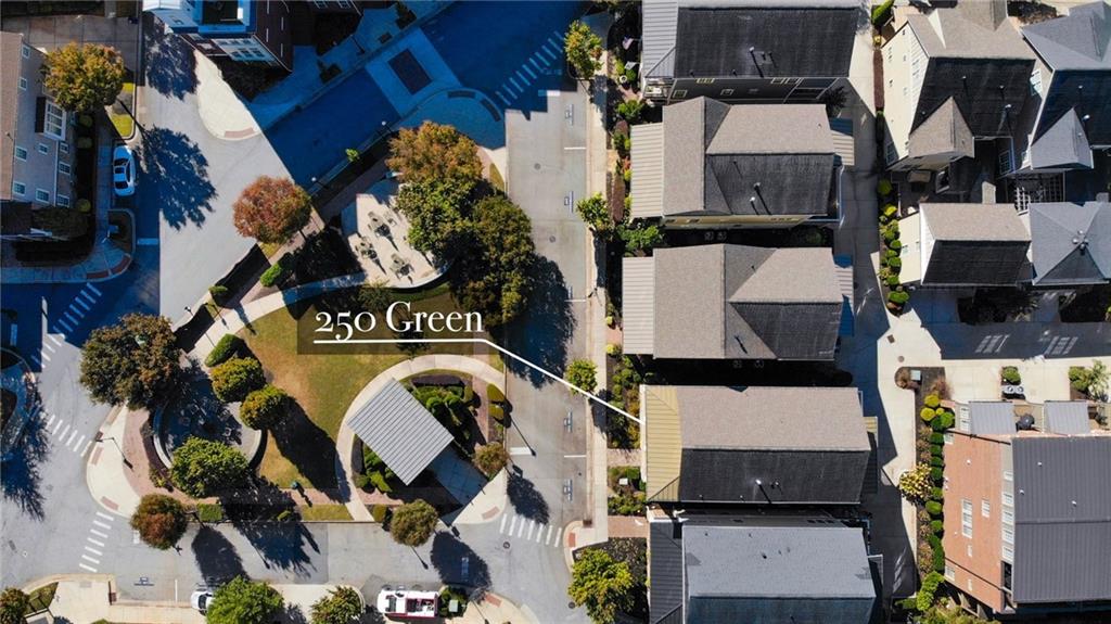250 Green Street SE
