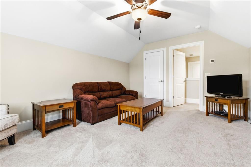 3290 Encore Circle NW