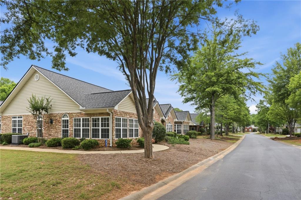 3703 Villa Springs Circle
