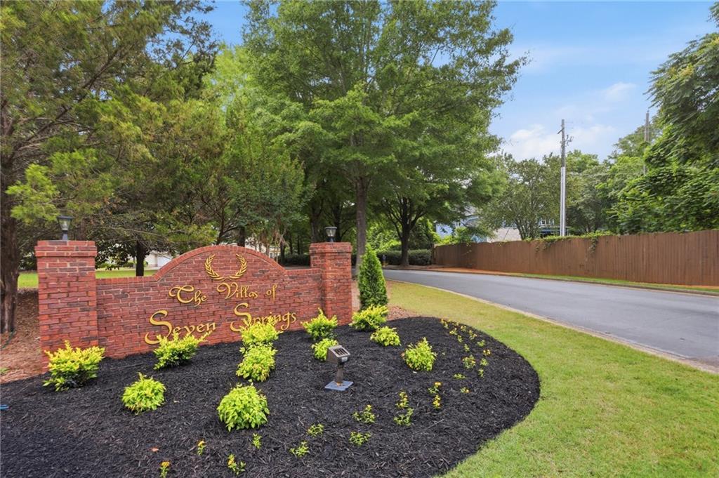 3703 Villa Springs Circle