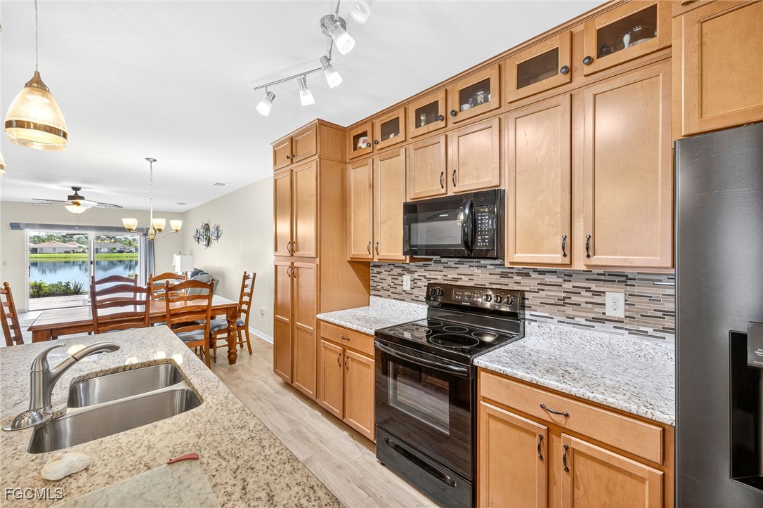 20038 Fiddlewood AVE