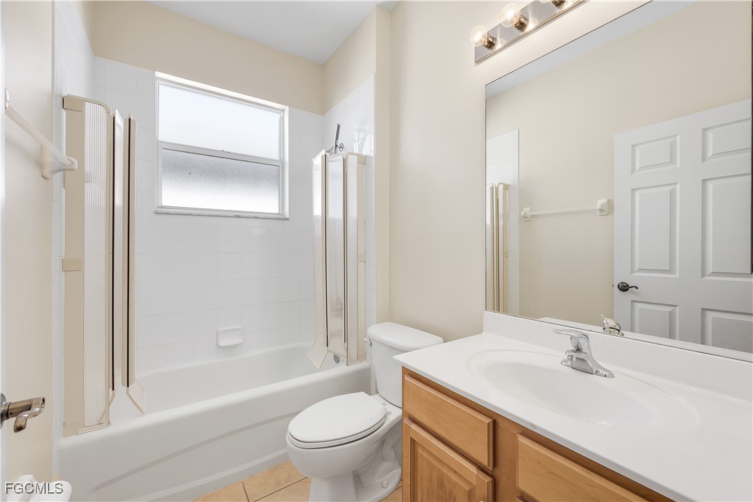 9214 Palm Island CIR