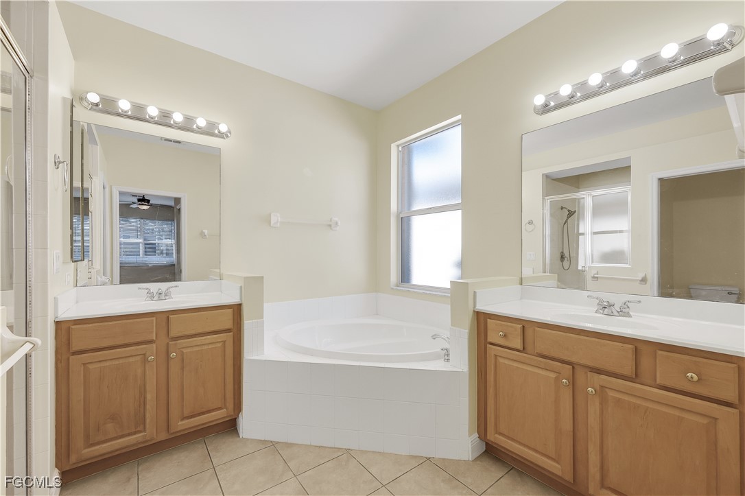 9214 Palm Island CIR