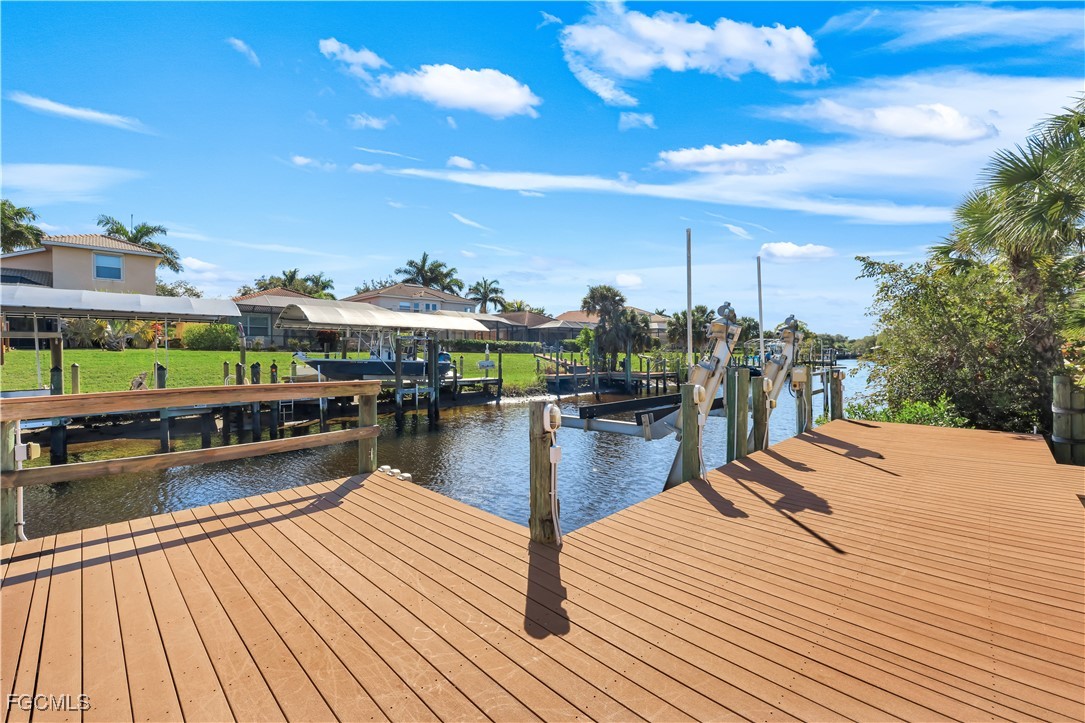 9214 Palm Island CIR