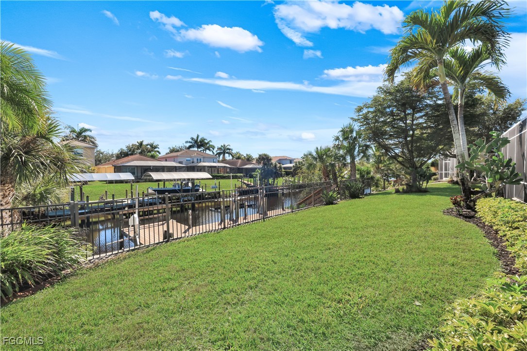 9214 Palm Island CIR