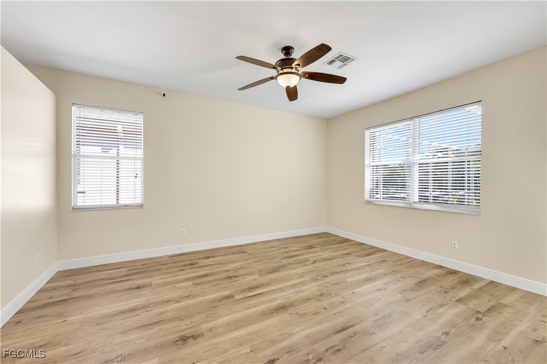 9214 Palm Island CIR