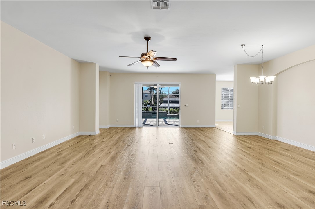 9214 Palm Island CIR