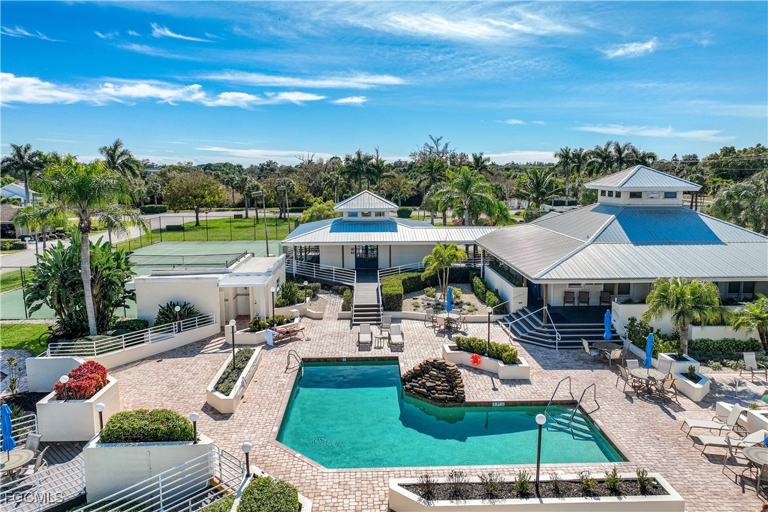 9214 Palm Island CIR