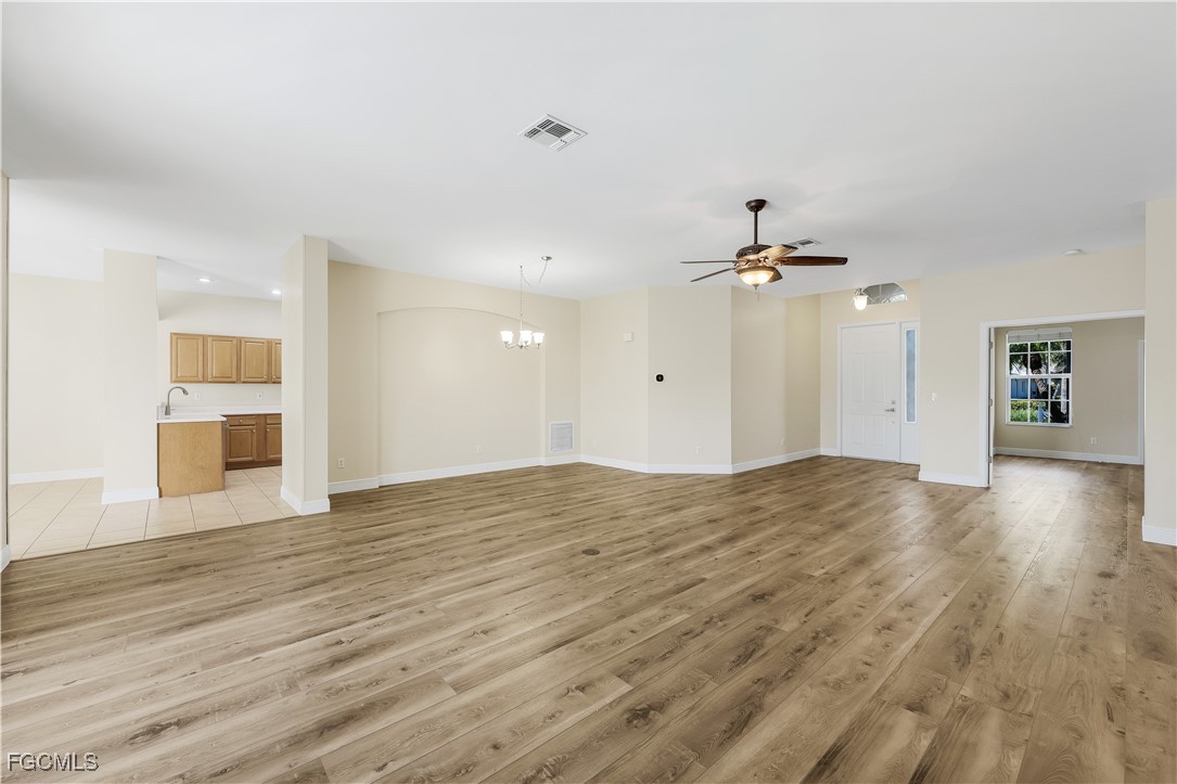 9214 Palm Island CIR