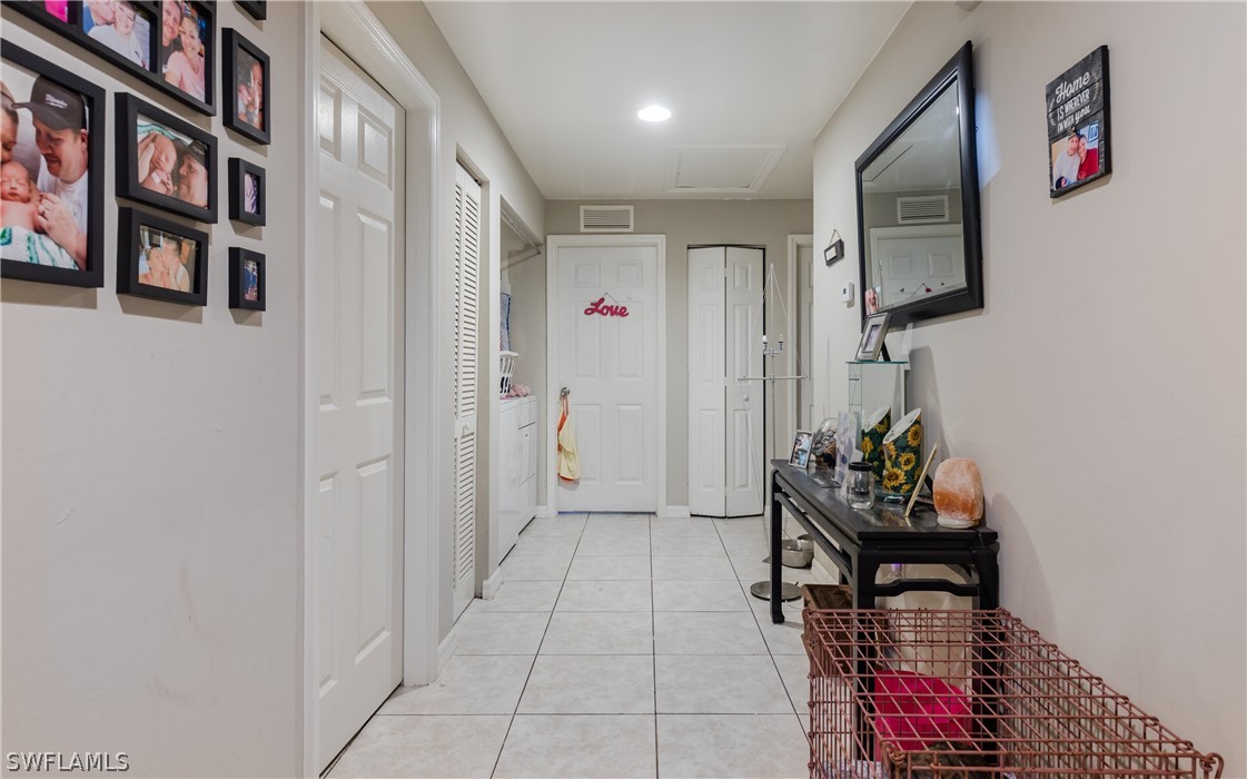 5201-5203 29th ST SW