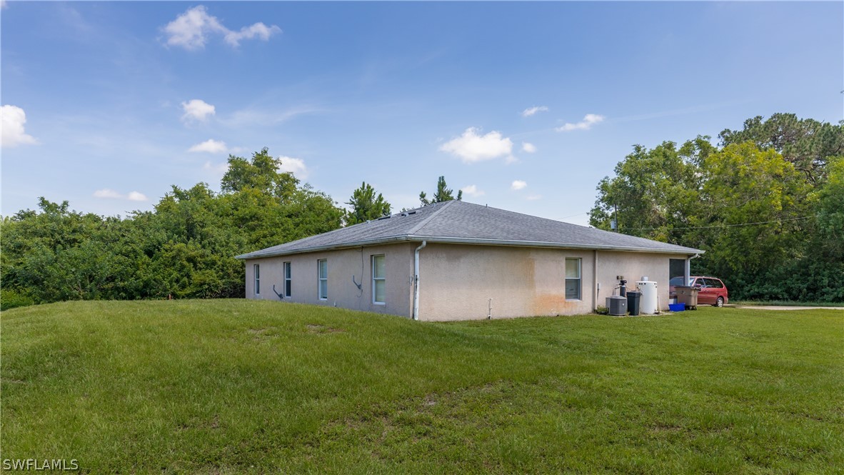 5201-5203 29th ST SW